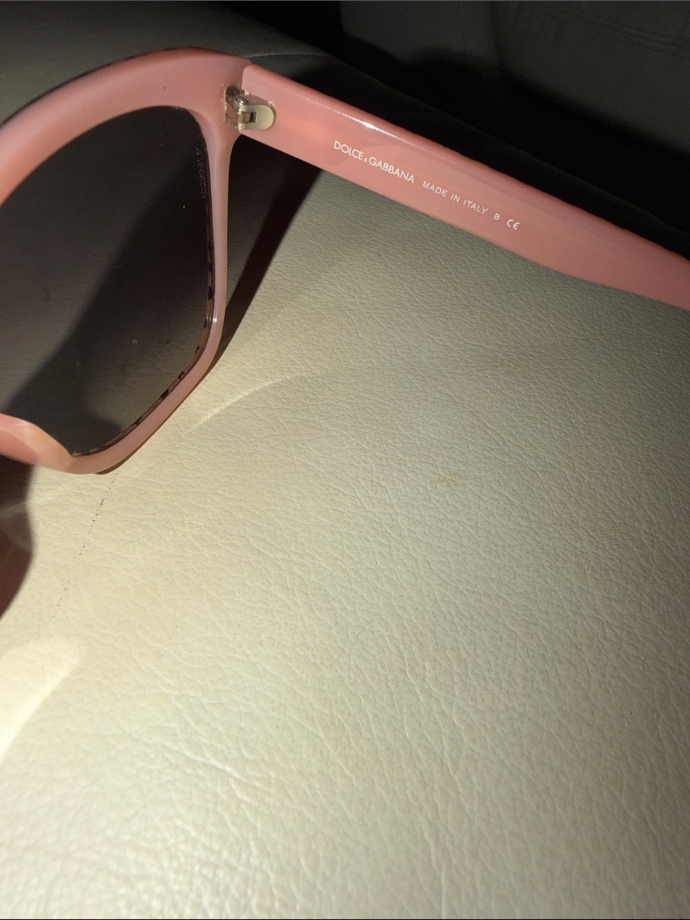 Authentic Dolce & Gabbana Pink Star Pattern Cat-Eye Sunglasses - Picture 8 of 8
